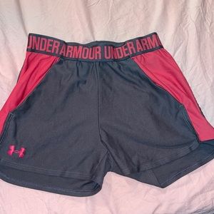 Underarmour heatgear shorts.